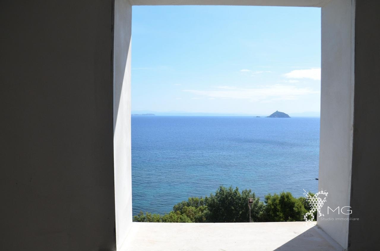 Appartamento vista mare in vendita a Rio Marina, Cavo