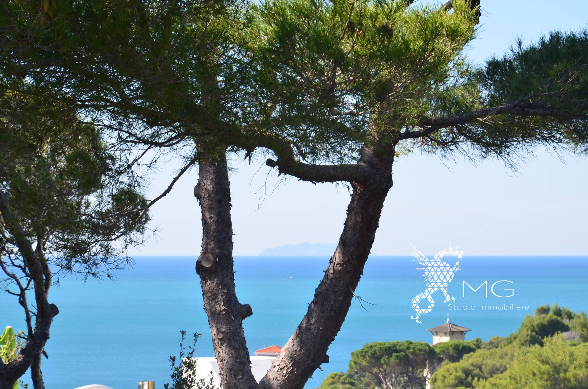 Appartamento vista mare in vendita a Rosignano Marittimo, Castiglioncello