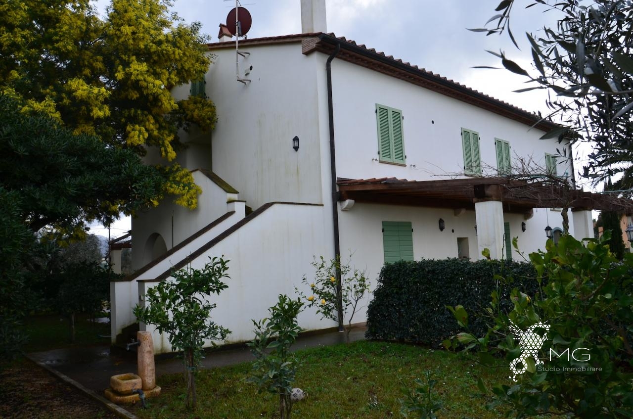 Rustico in vendita a Castagneto Carducci, Donoratico