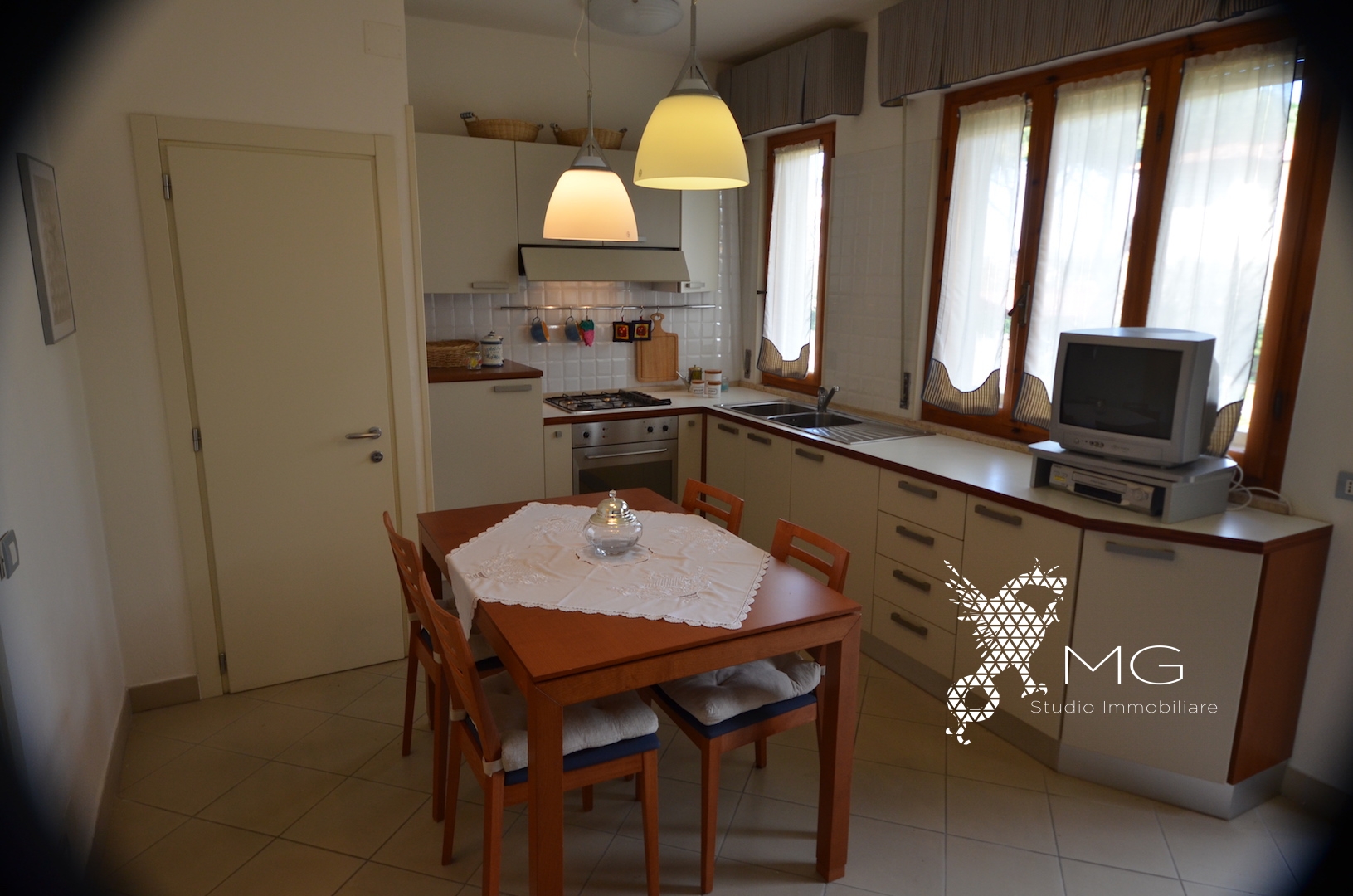 Appartamento in vendita a Rosignano Marittimo, Vada