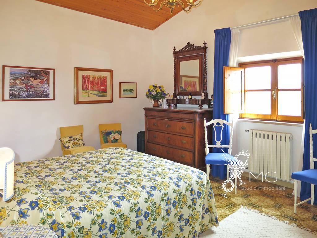 Casa Colonica in vendita a Rosignano Marittimo