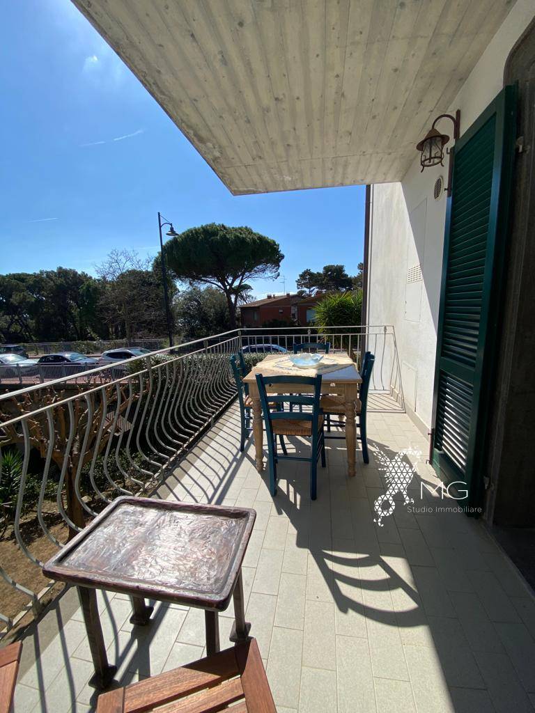 Appartamento Bilocale con terrazzo a Rosignano Marittimo - castiglioncello - 01