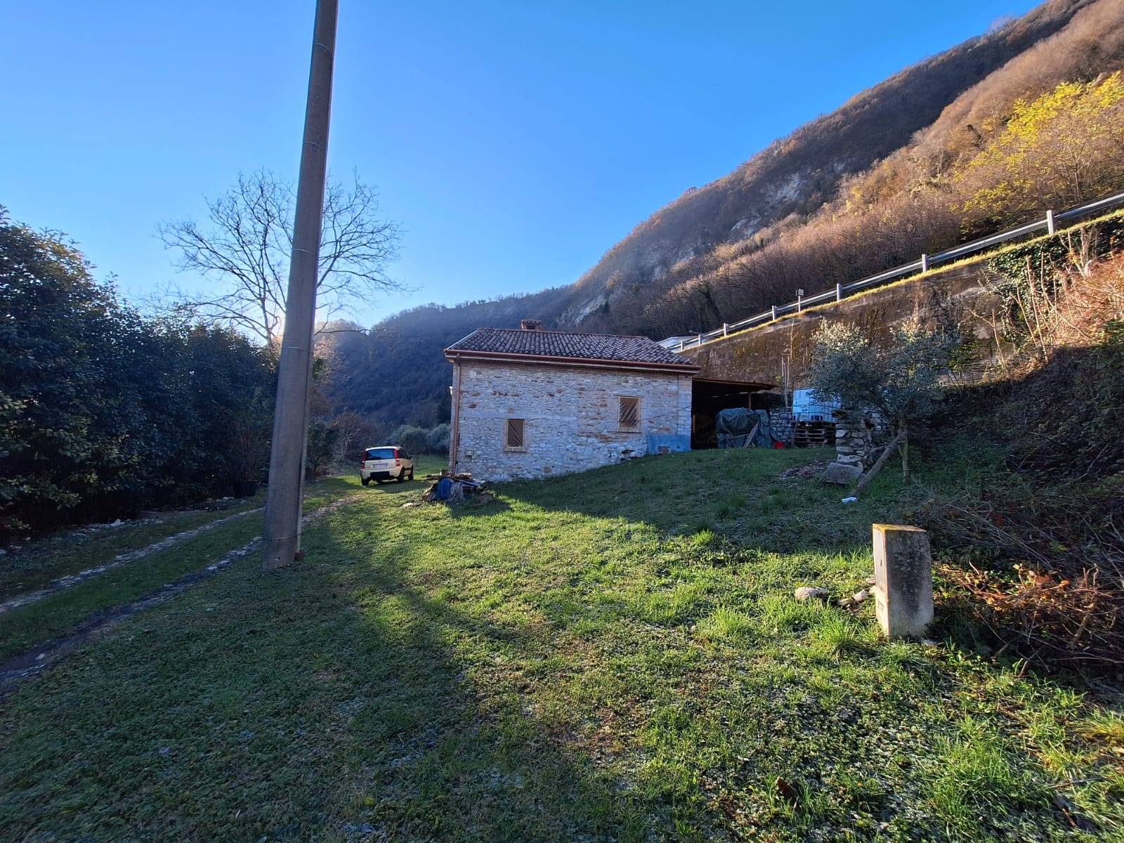 Rustico in vendita a Pederobba