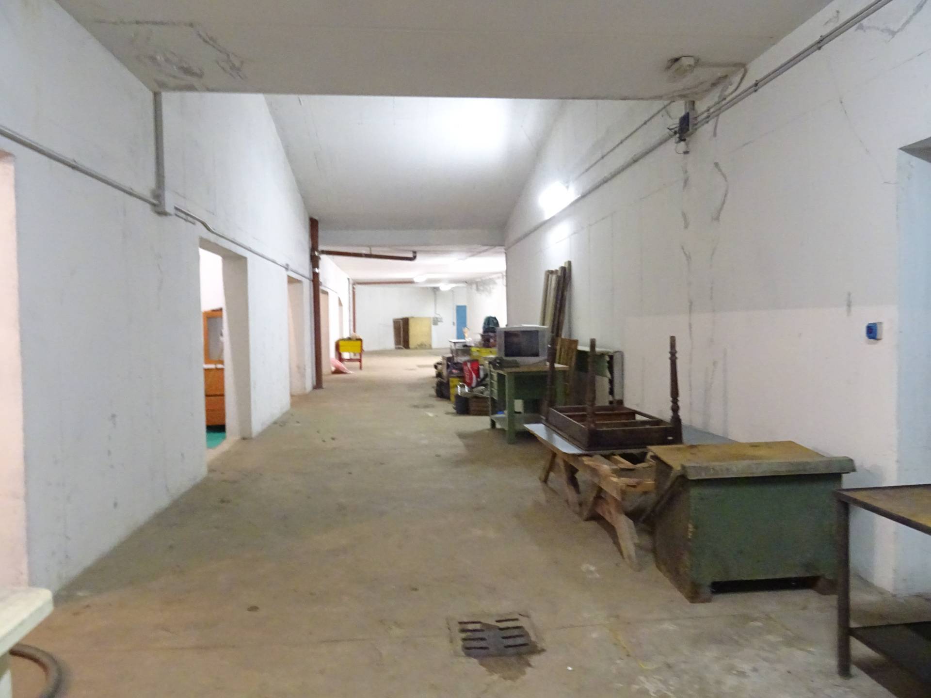 Deposito in vendita a Montebelluna