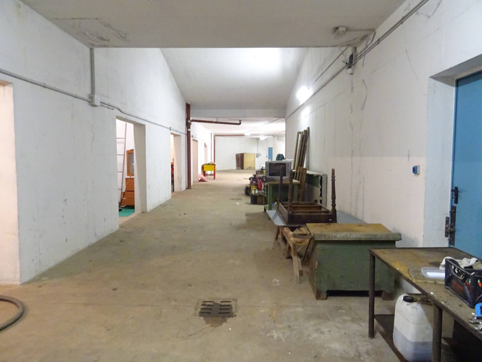 Deposito in vendita a Montebelluna