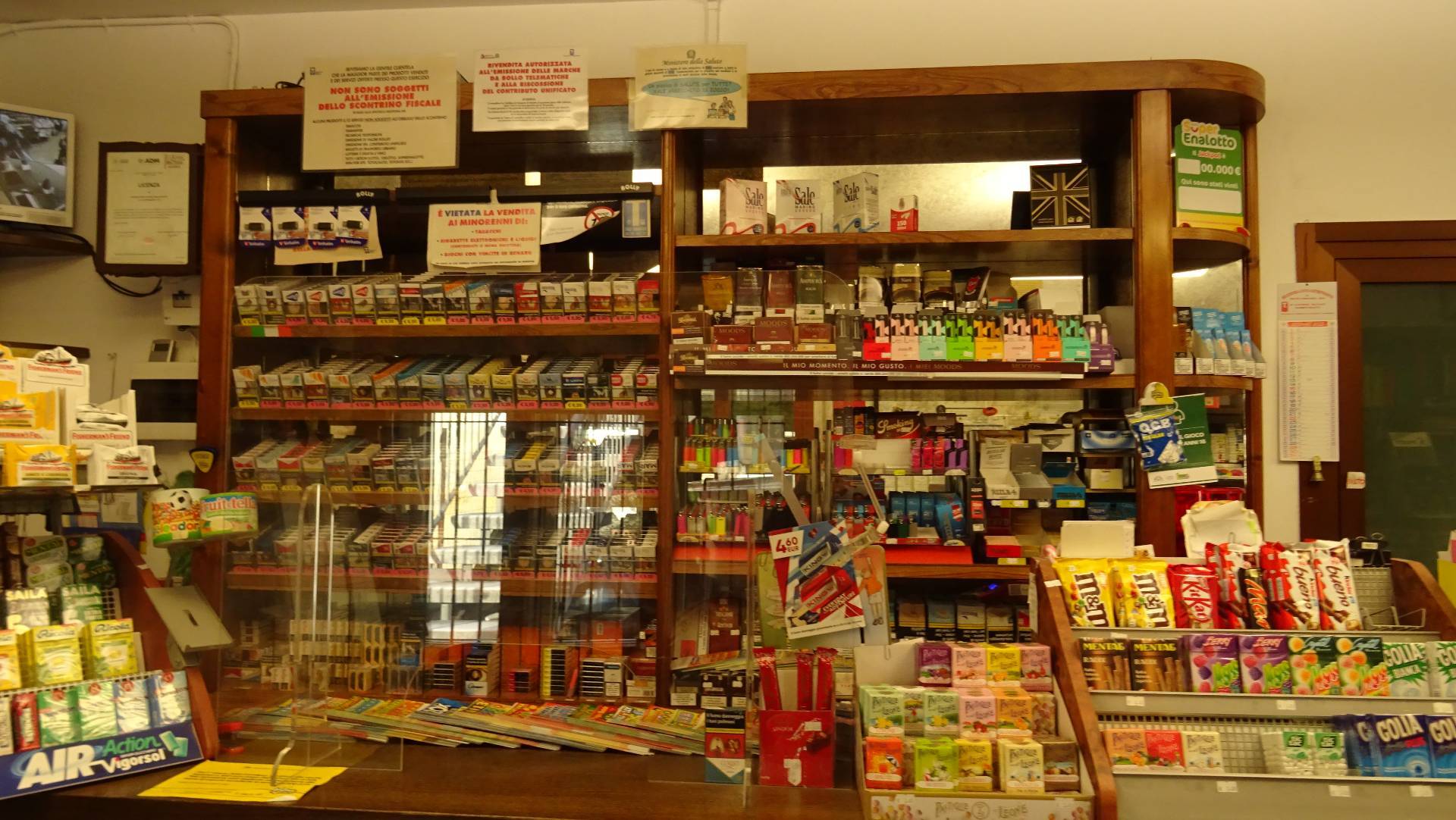 Attivit commerciale in vendita a Istrana