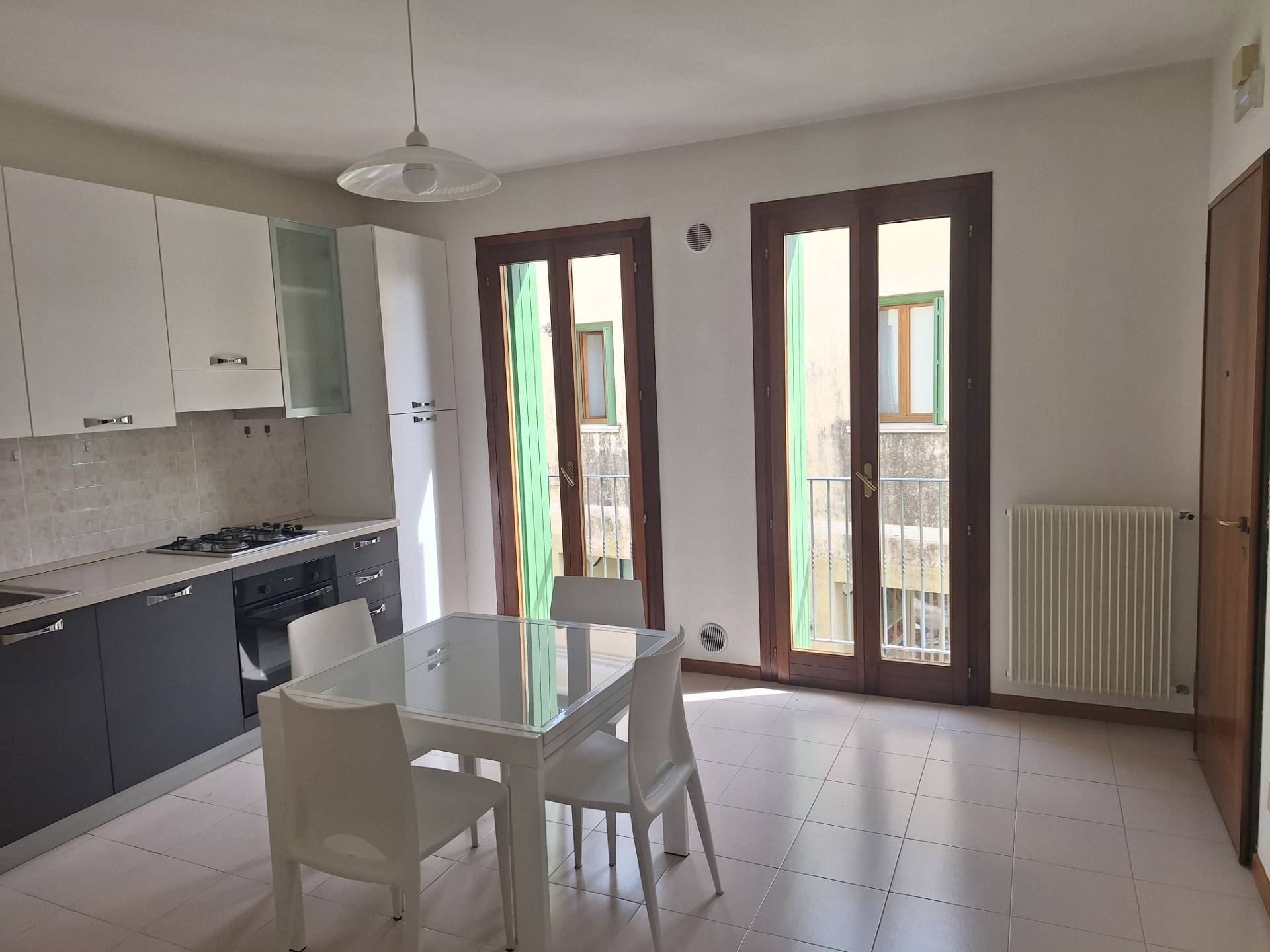 Appartamento in vendita a Caerano di San Marco