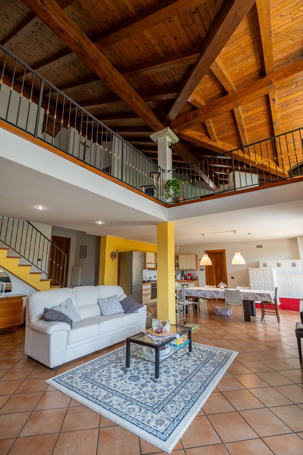 Villa in vendita a Montebelluna, Posmon