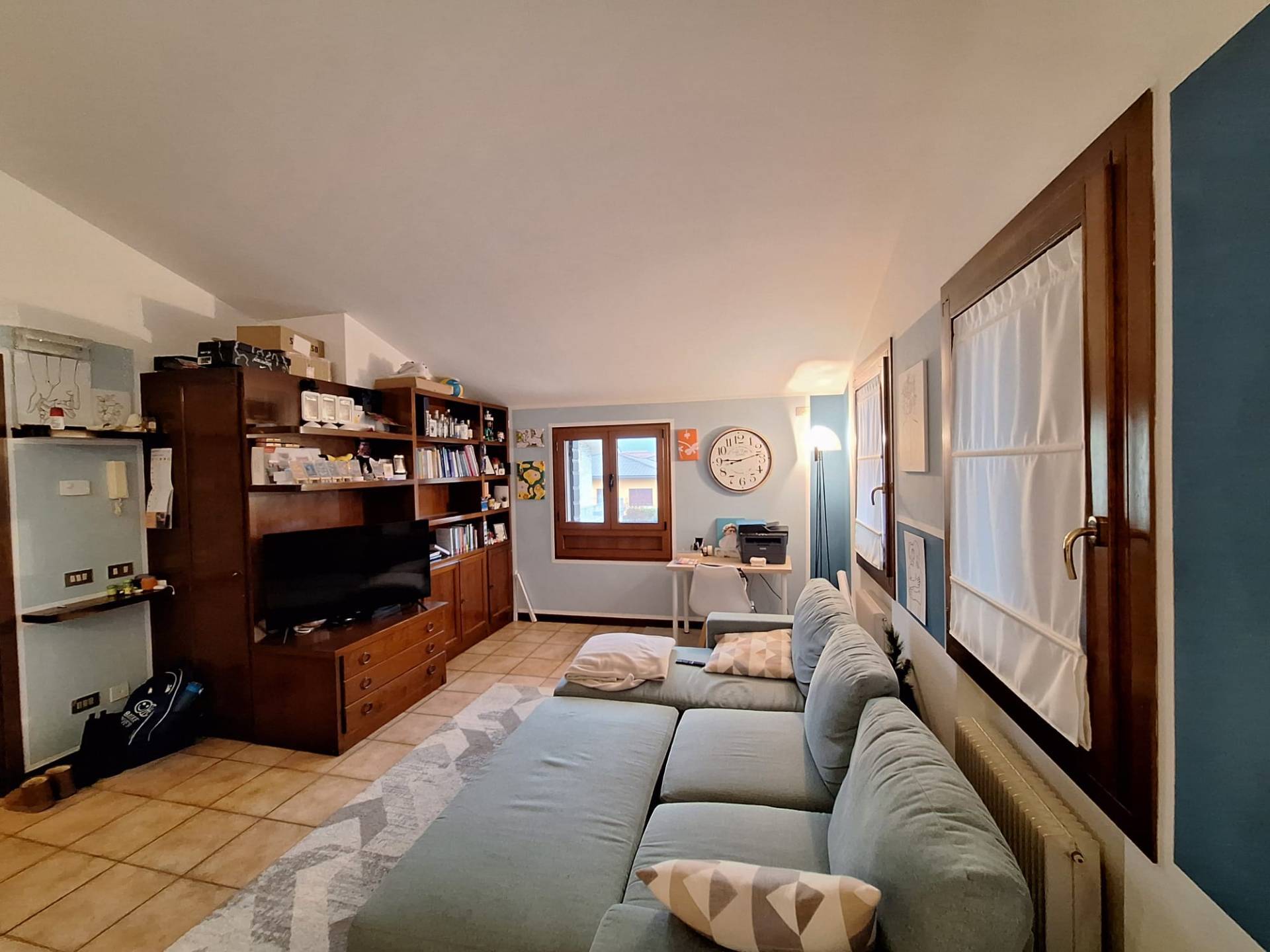 Appartamento in vendita a Montebelluna, Biadene