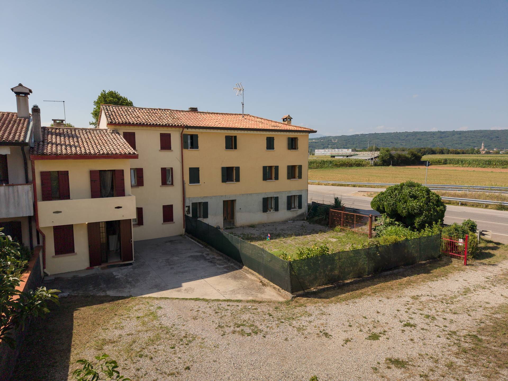villa a schiera in vendita a Montebelluna, Guarda