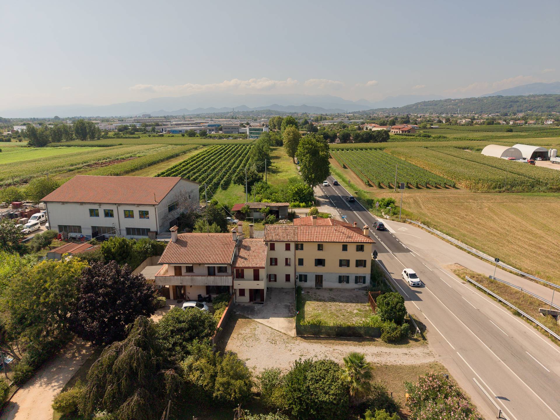 villa a schiera in vendita a Montebelluna, Guarda
