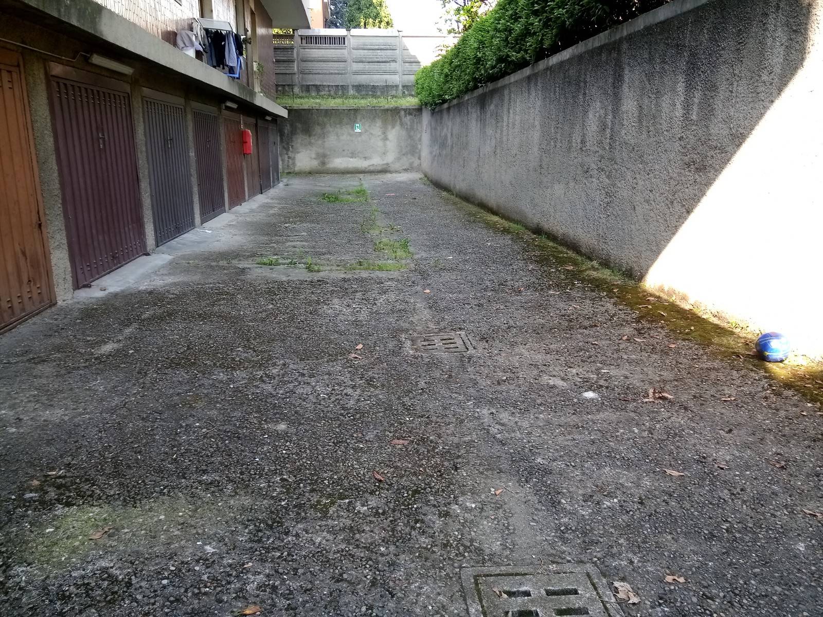 Locale commerciale in affitto a Nova Milanese