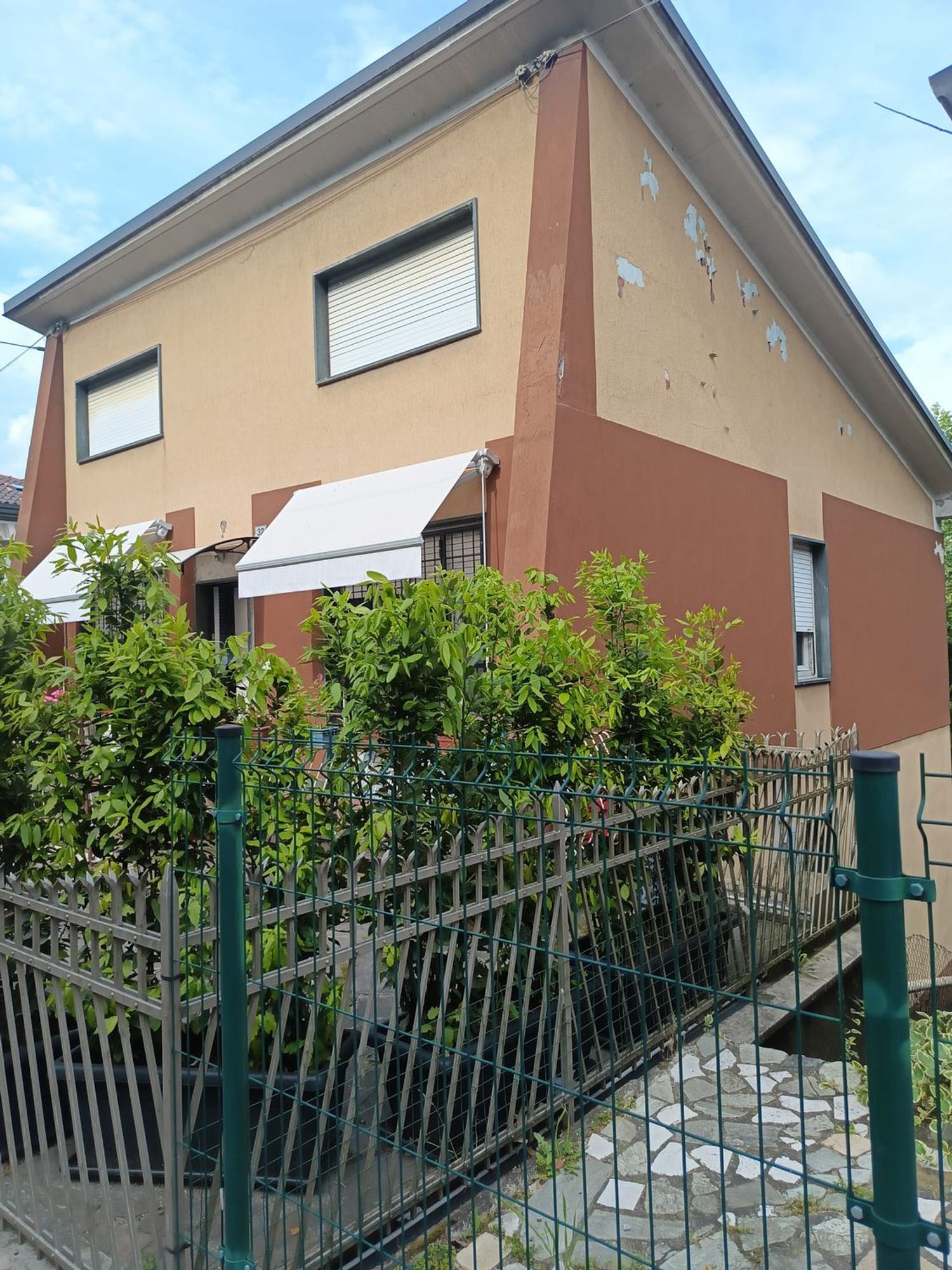 Villa in vendita a Cermenate