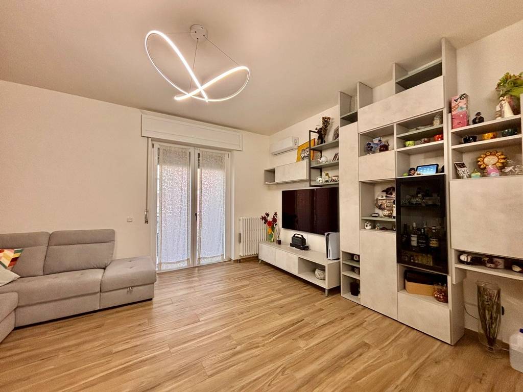 Appartamento in vendita a Nova Milanese