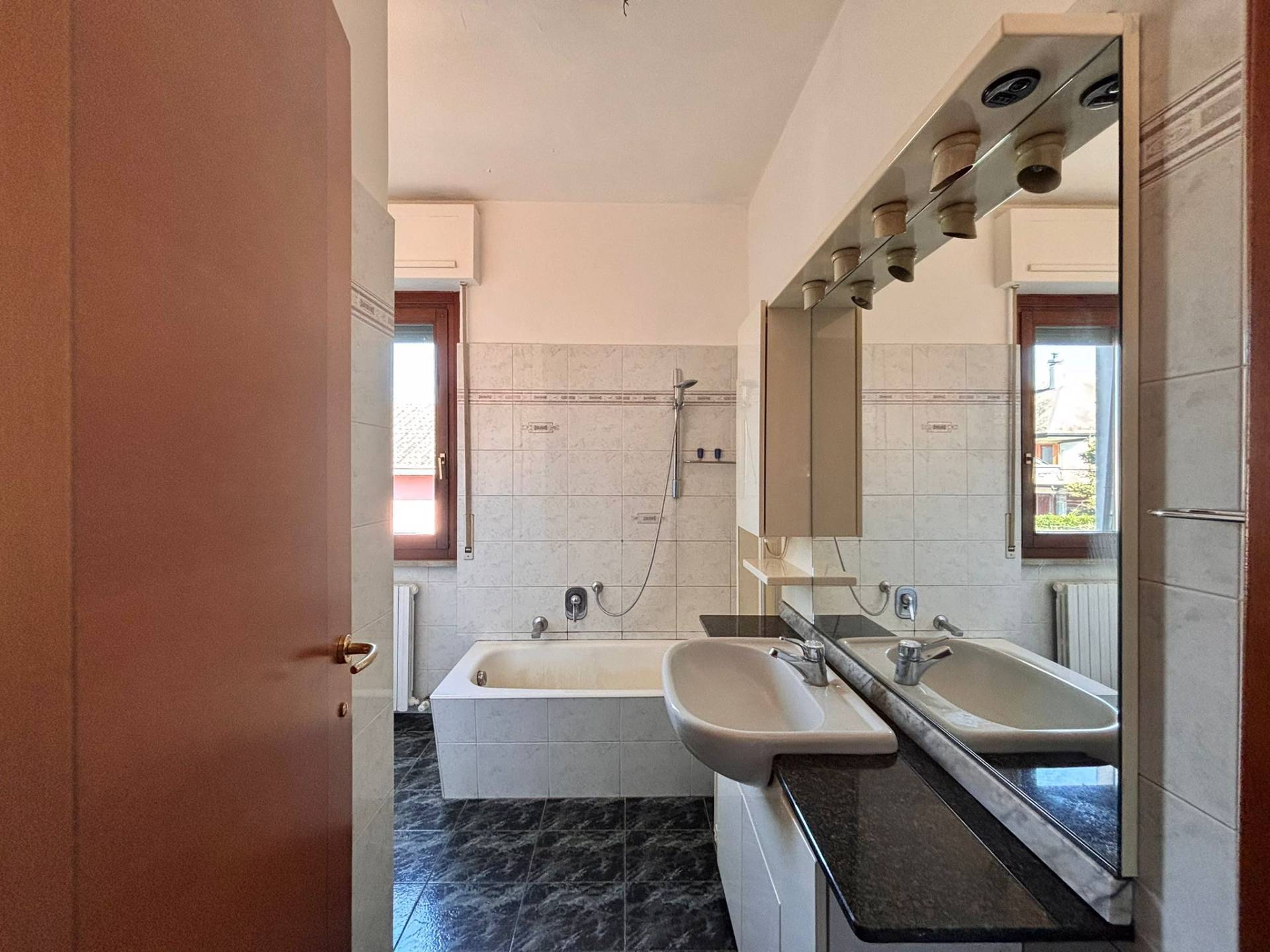 Appartamento in vendita a Nova Milanese