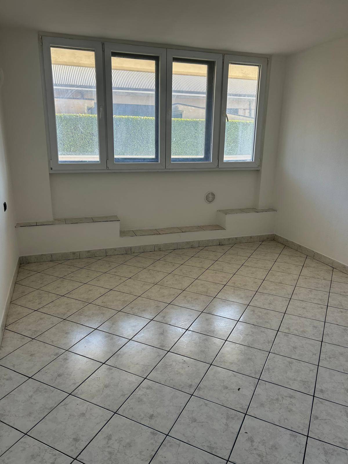 Appartamento in vendita a Nova Milanese