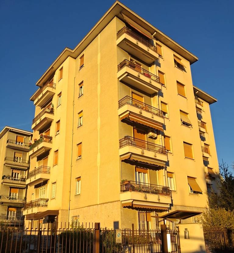 Appartamento in vendita a Seregno