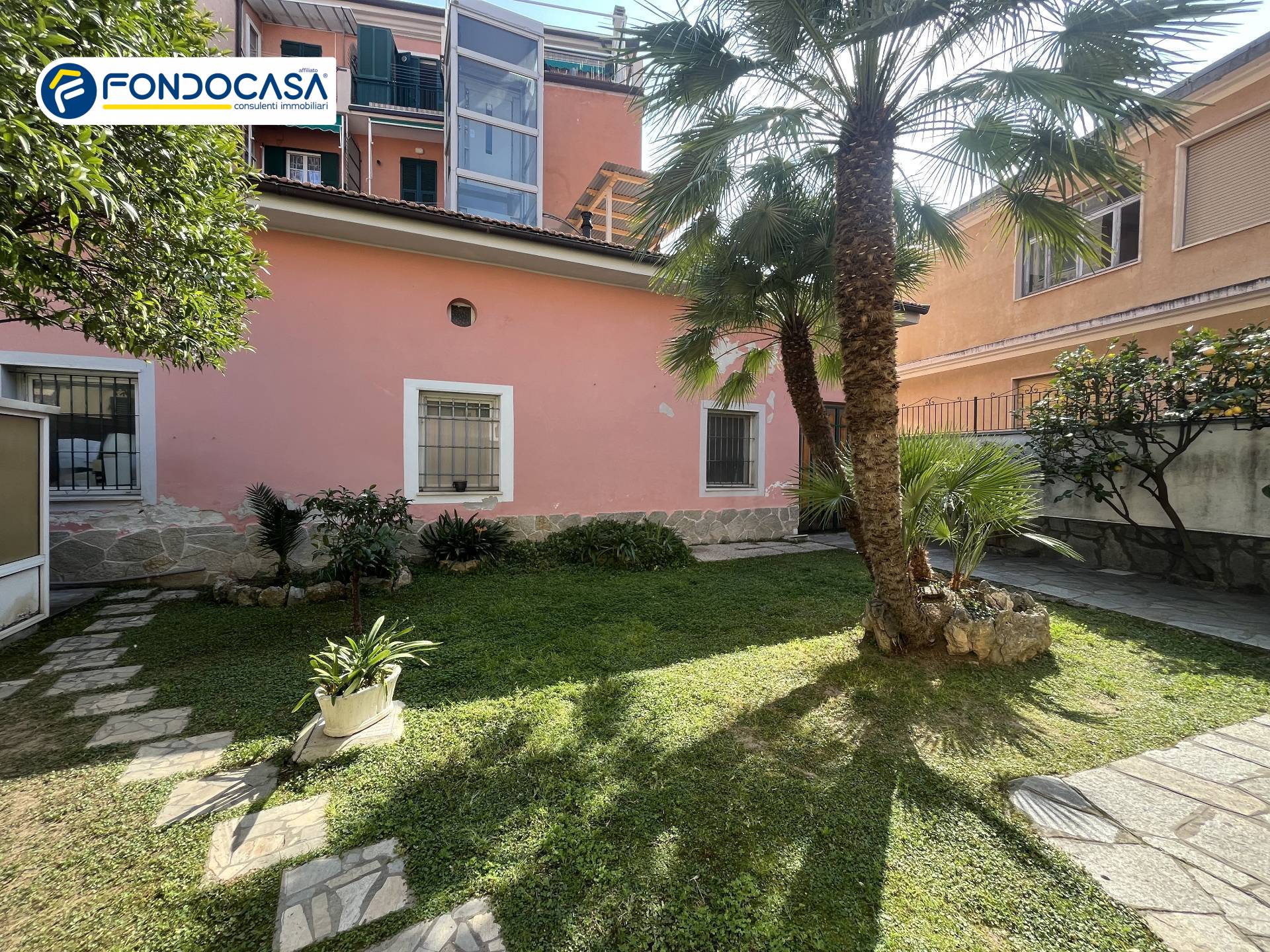 Villa in vendita a Ceriale