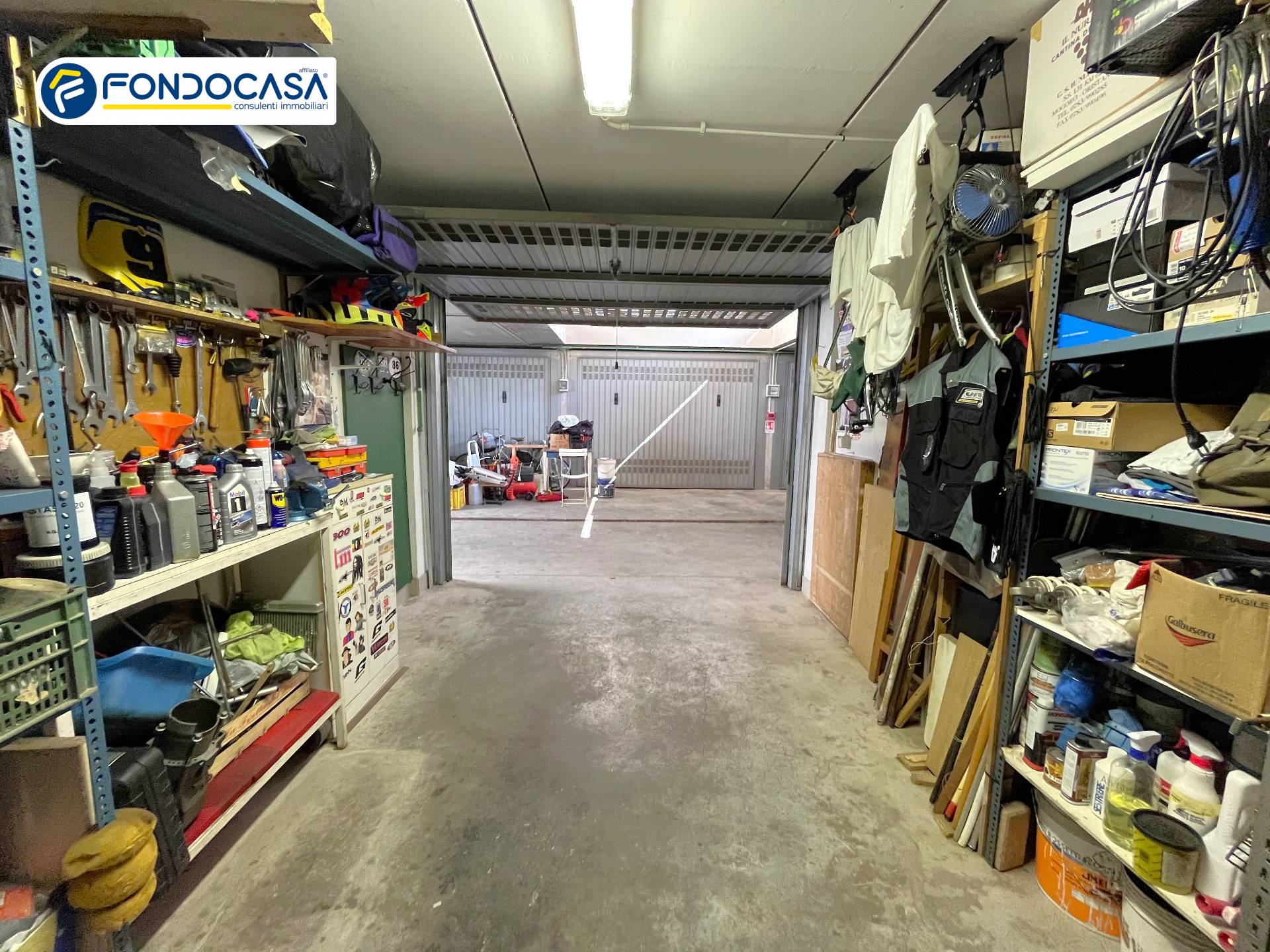 Box in vendita a Ceriale