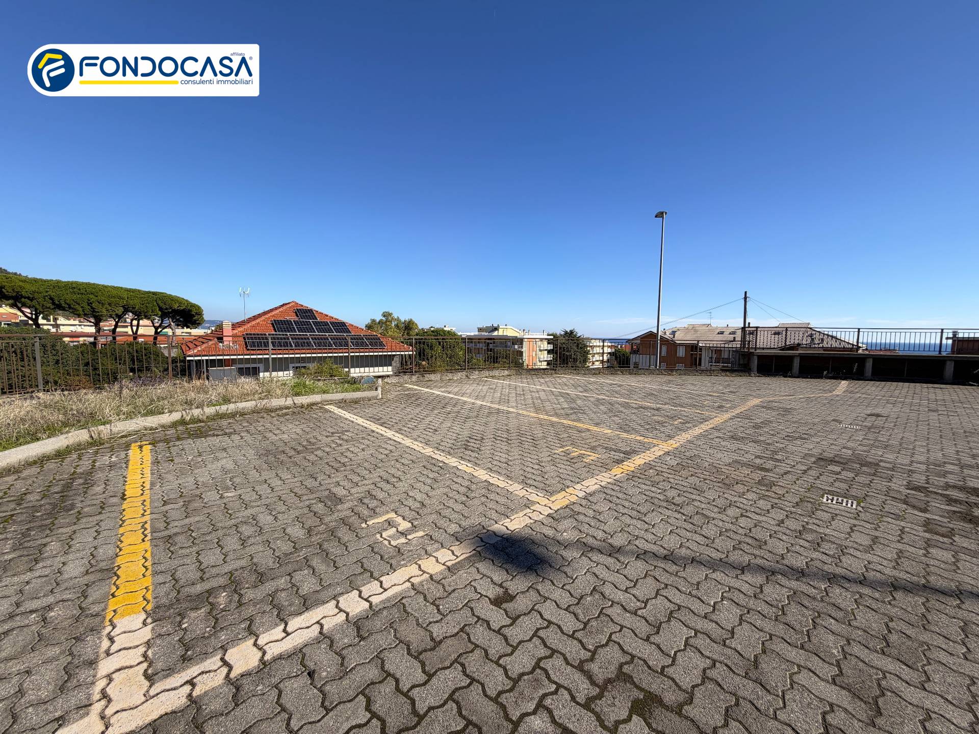 Posto auto in vendita a Ceriale