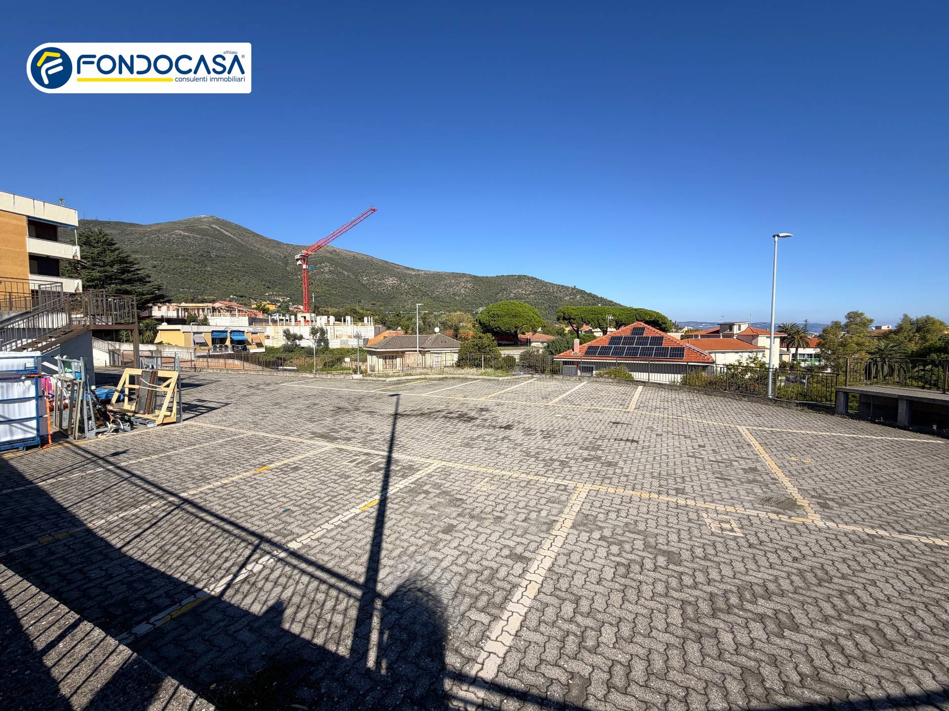 Posto auto in vendita a Ceriale
