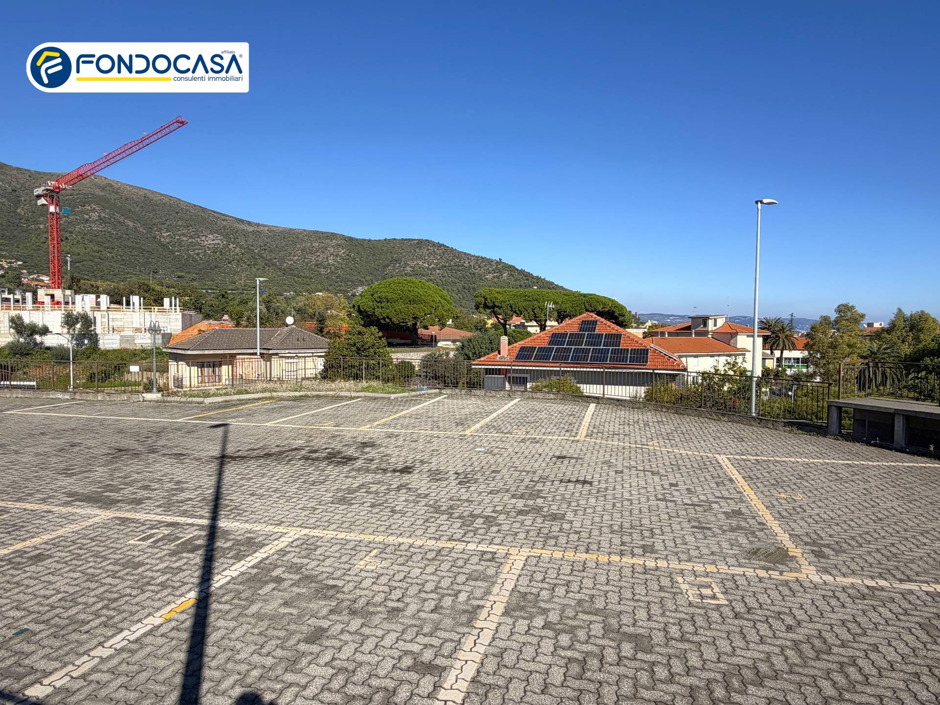 Posto auto in vendita a Ceriale