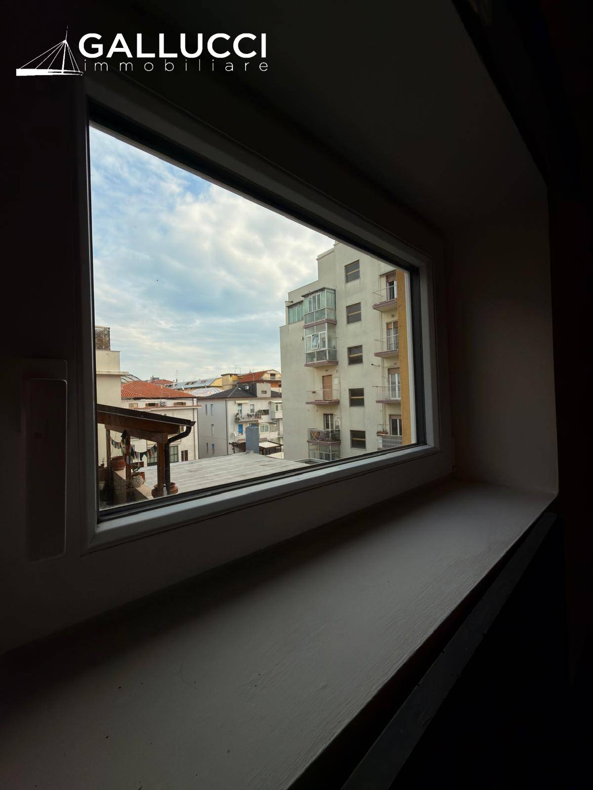 Appartamento in affitto a Pescara, Centro