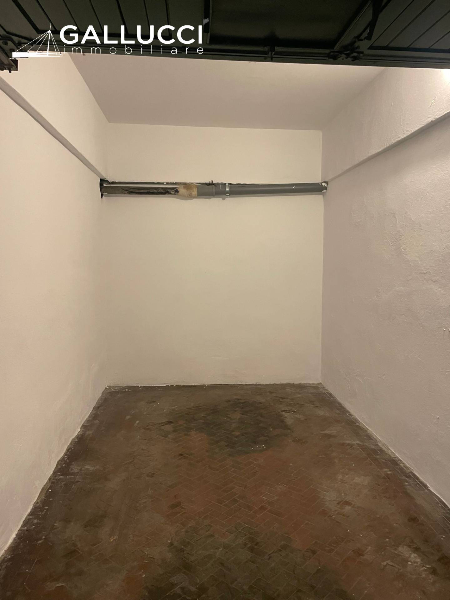 Magazzino in vendita a Milano