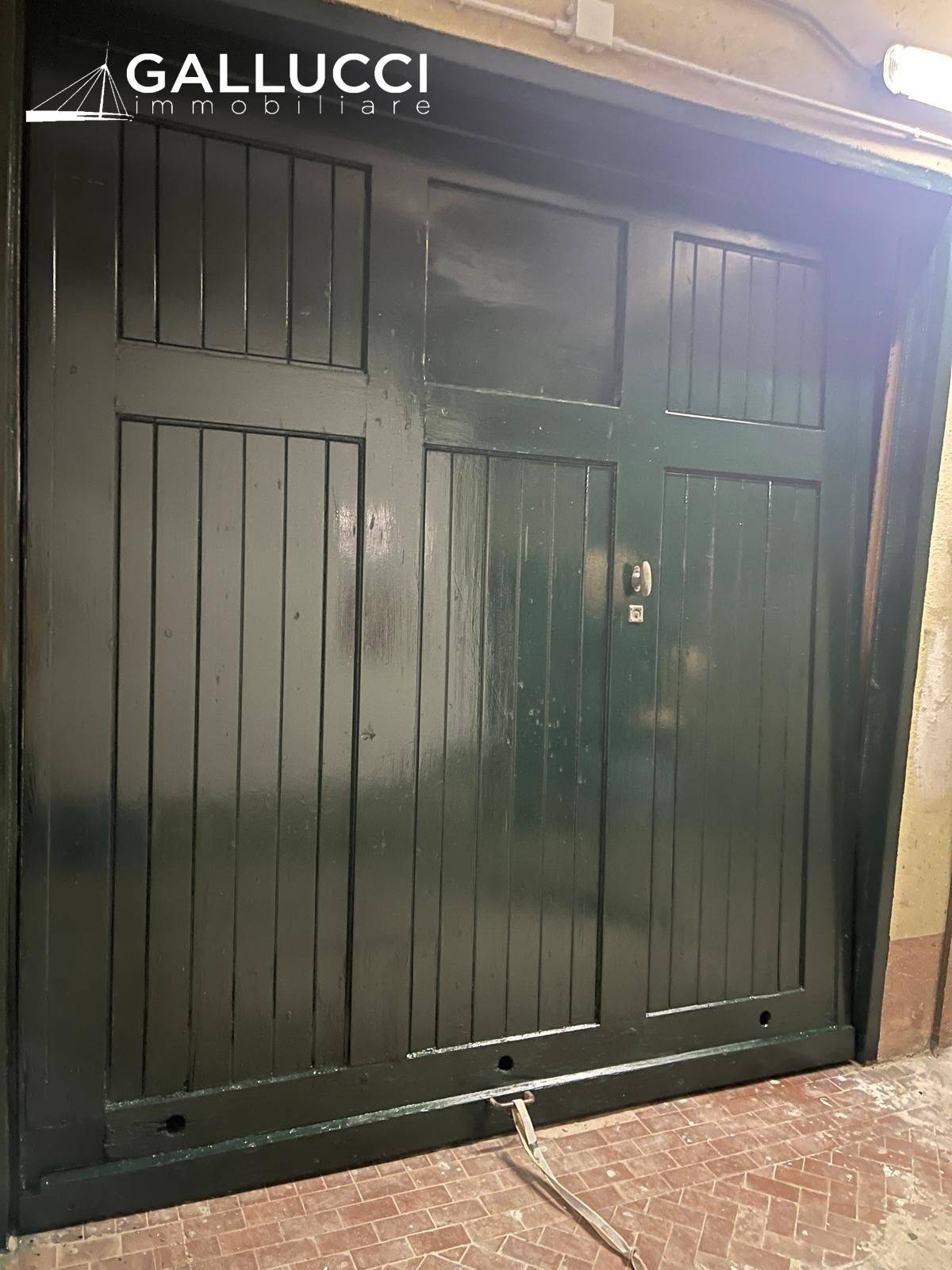 Magazzino in vendita a Milano