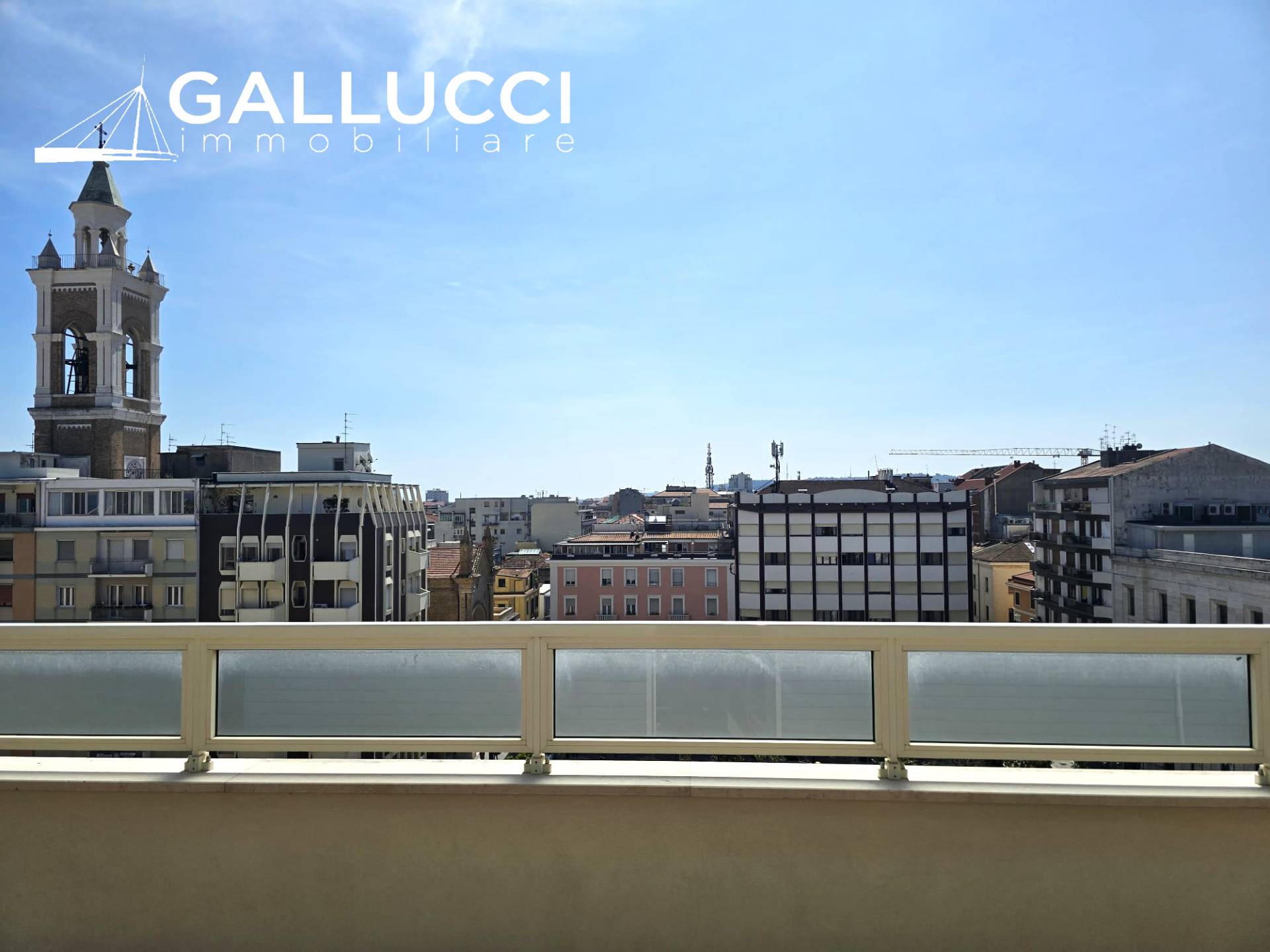 Attico in affitto a Pescara, Centro