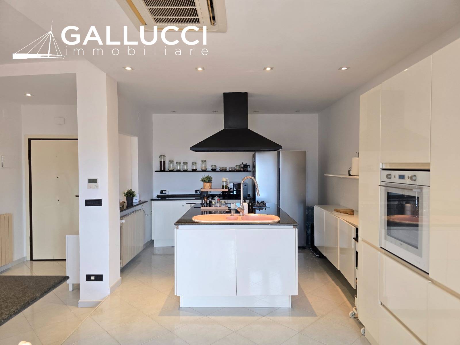 Appartamento in vendita a Pescara, Porta Nuova