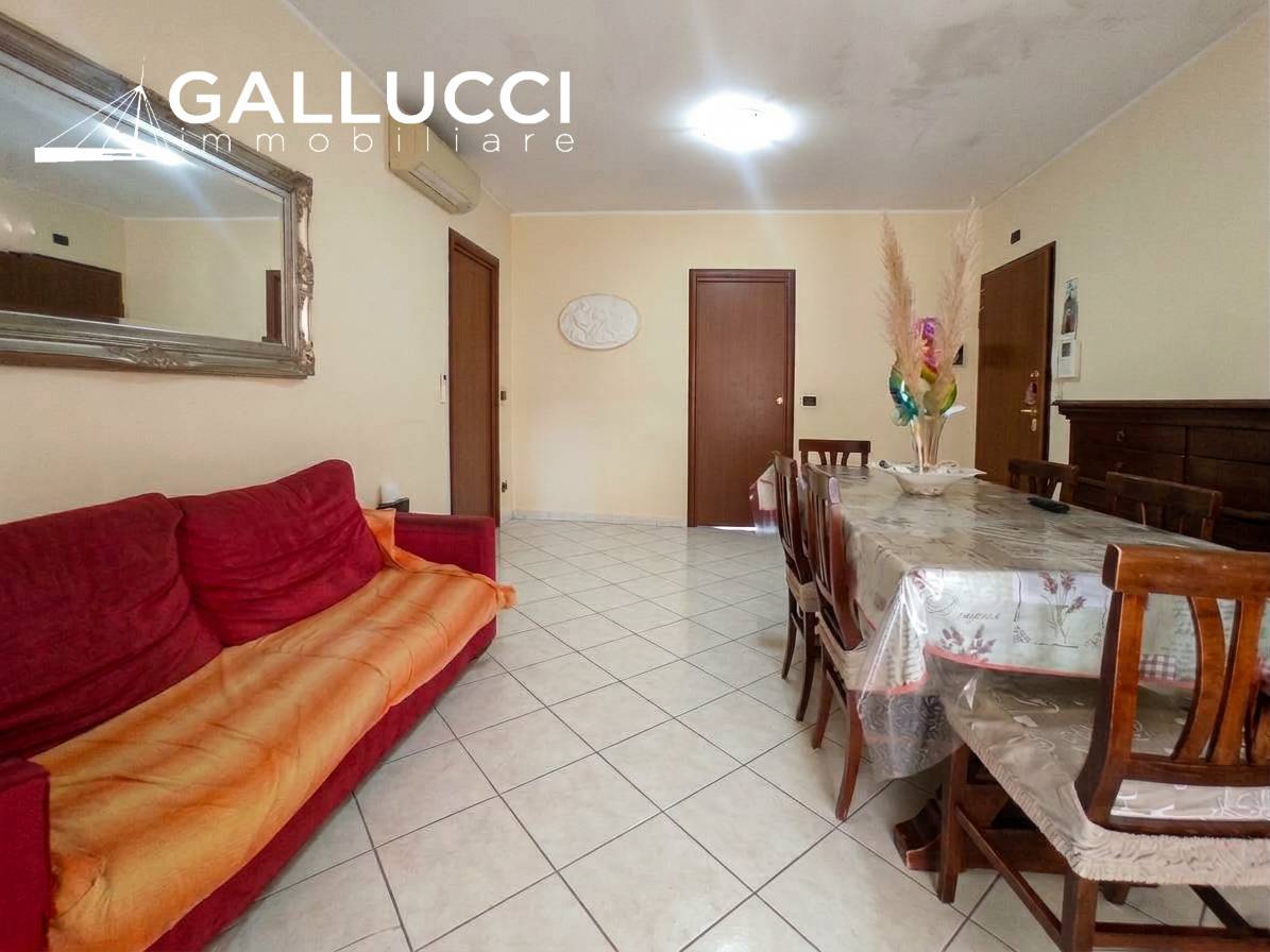 Appartamento in vendita a Montesilvano, Grandi Alberghi-Porto Allegro