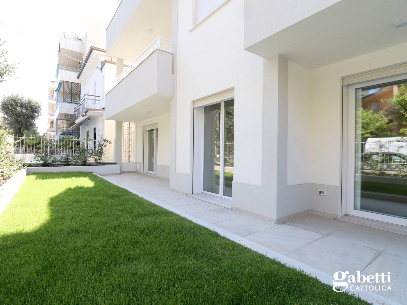 Trilocale con giardino a Cattolica