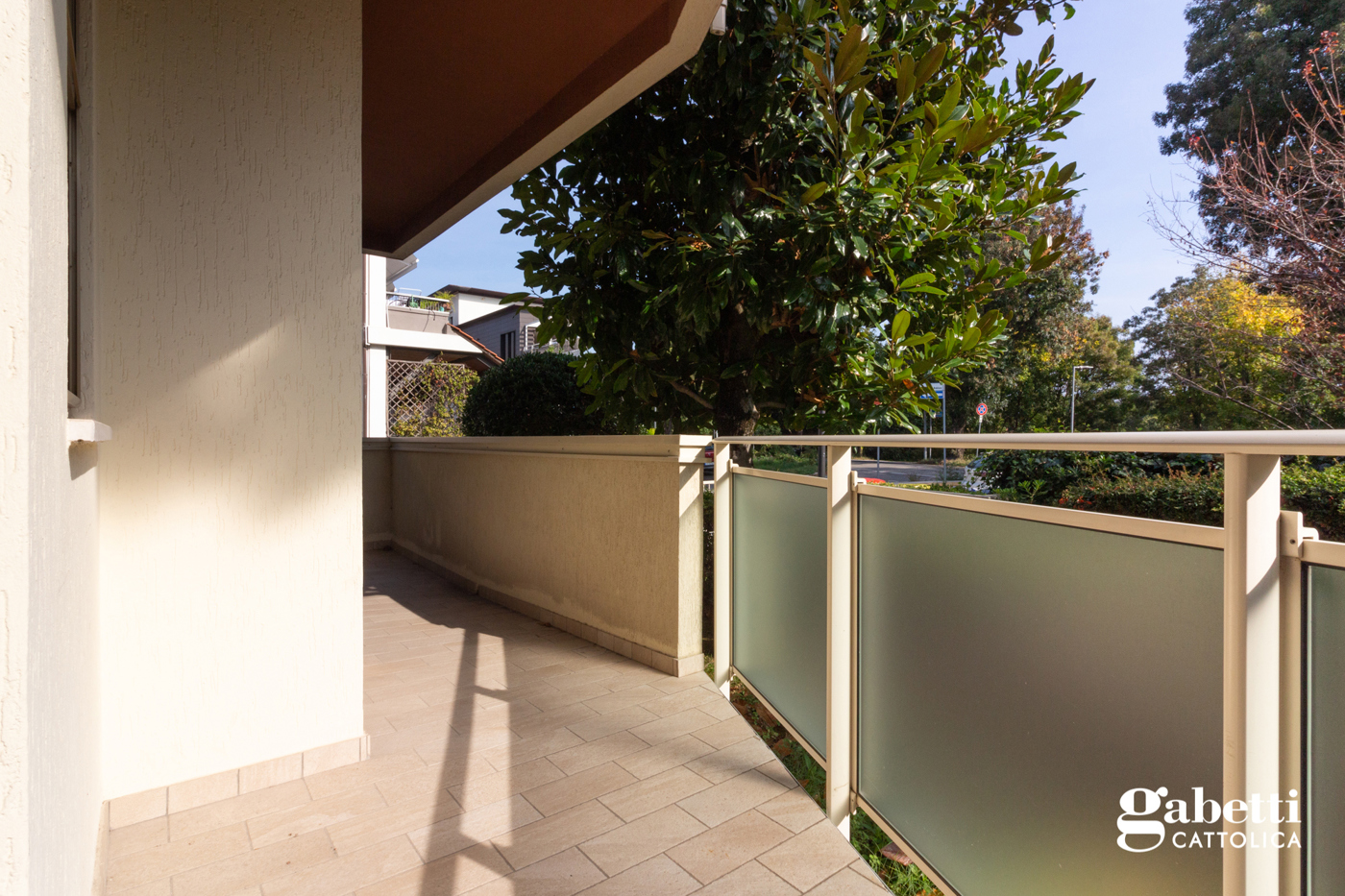 Quadrilocale con box a Pesaro