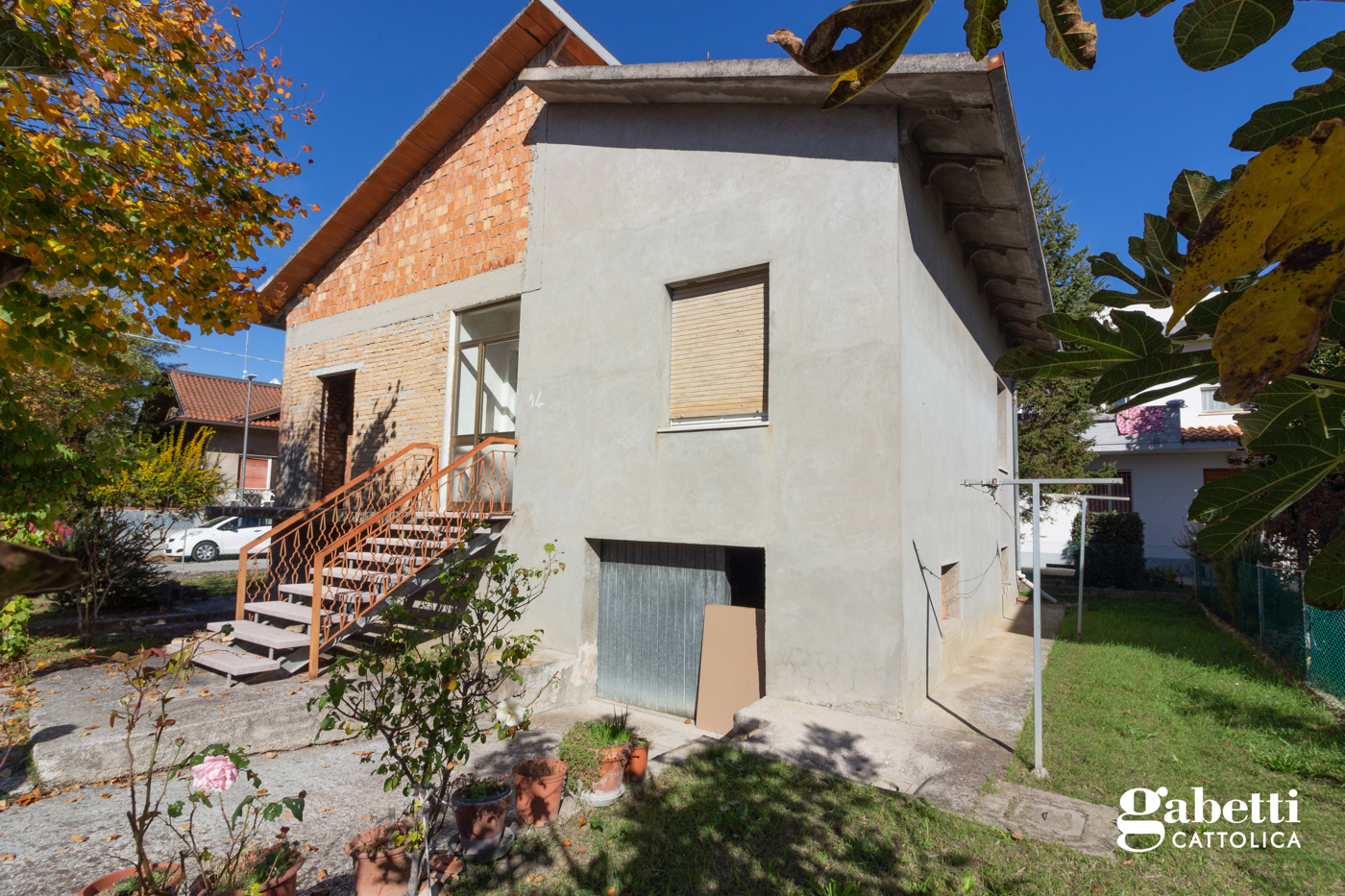 Villa con giardino a San Giovanni in Marignano