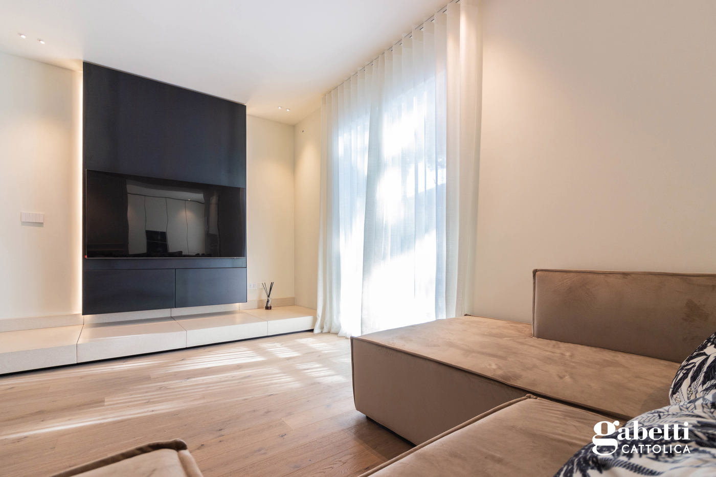 Villa Bifamiliare con box a Cattolica