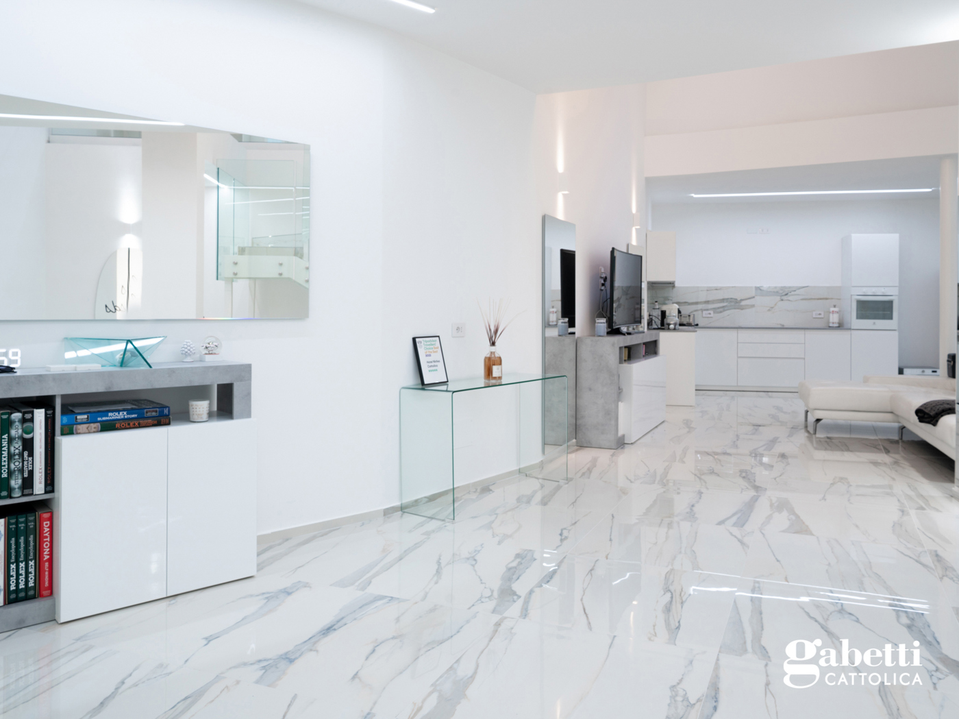 Quadrilocale con box a Cattolica