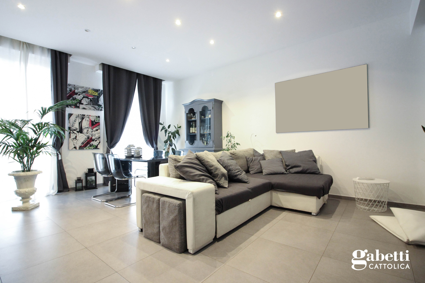 Trilocale ristrutturato a Cattolica