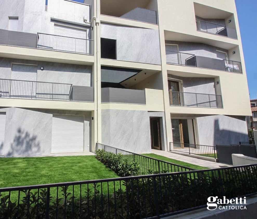 Trilocale con giardino a Cattolica