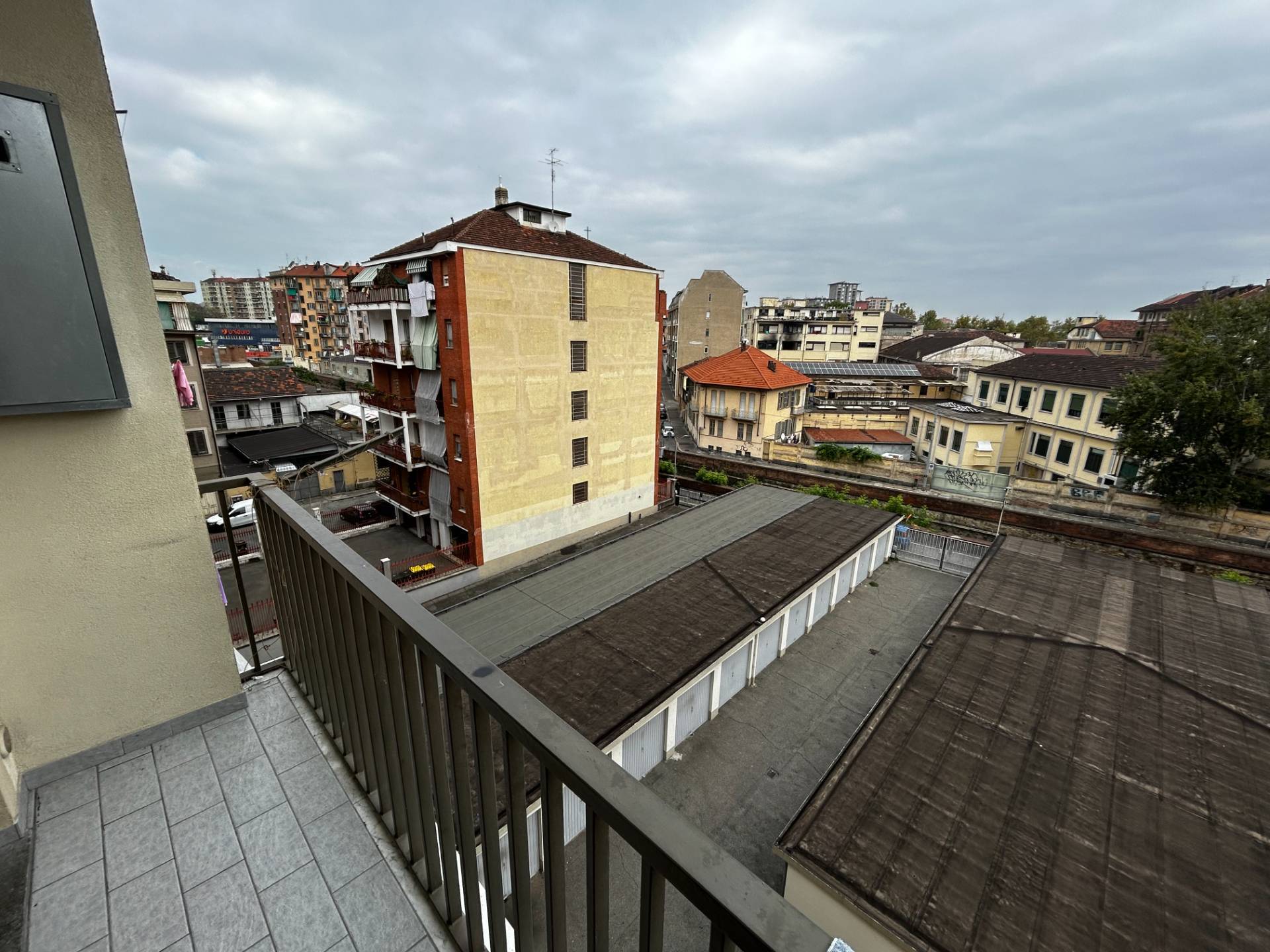 Appartamento in vendita a Torino, Valdocco - Aurora