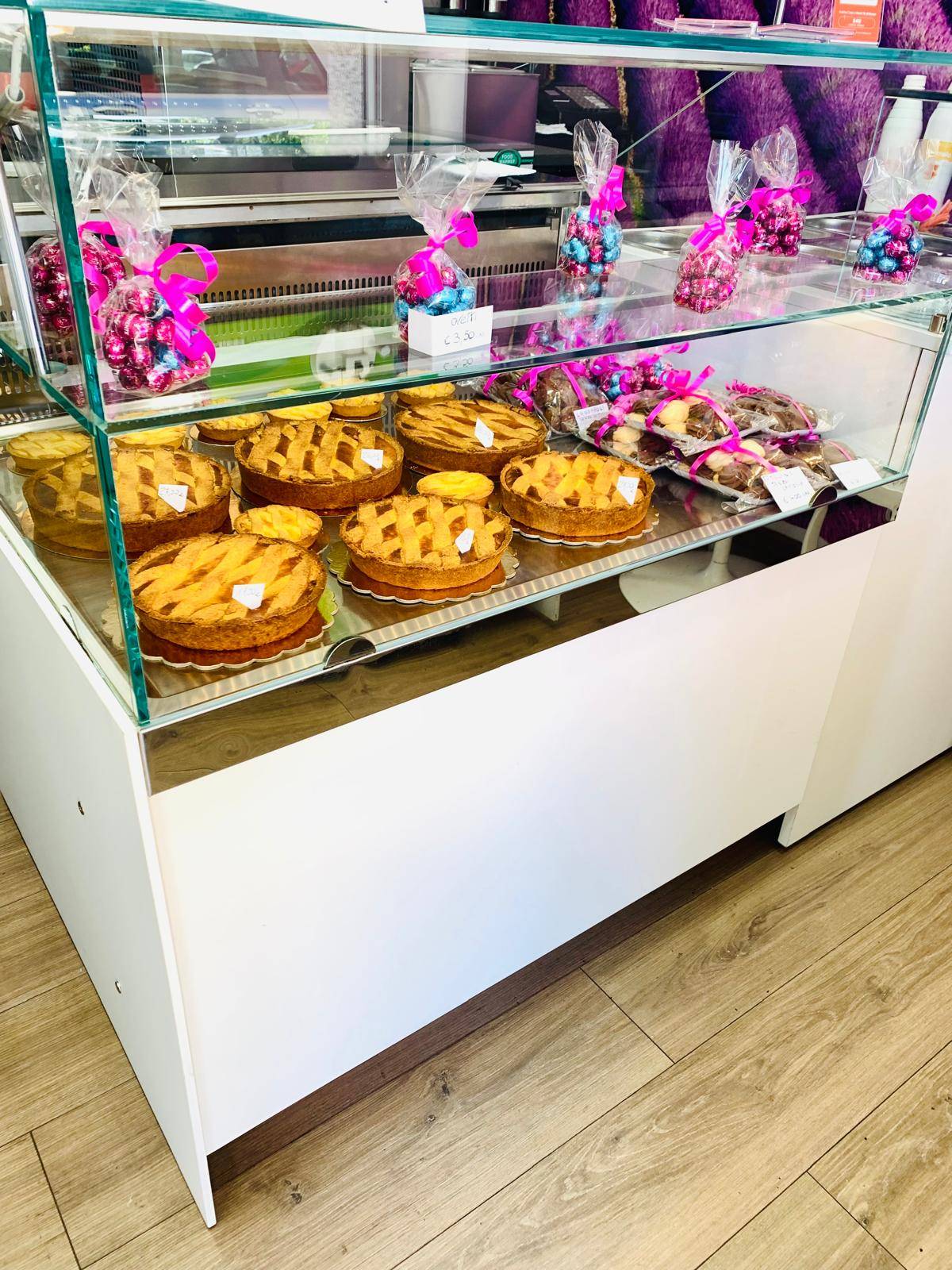 Attivit Commerciale - Pasticceria in vendita a Rivoli, Cascinevica