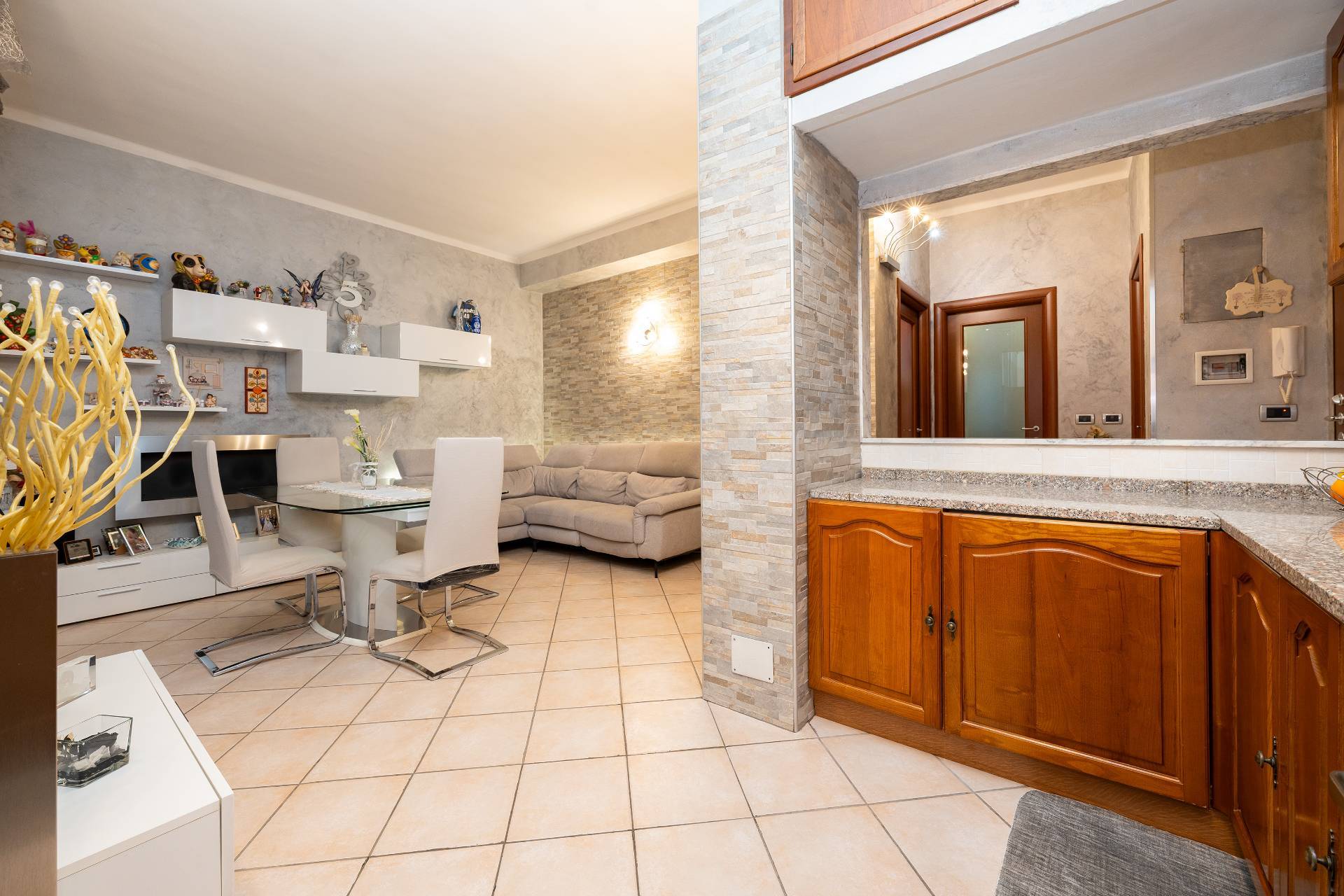 Appartamento in vendita a Grugliasco, Centro