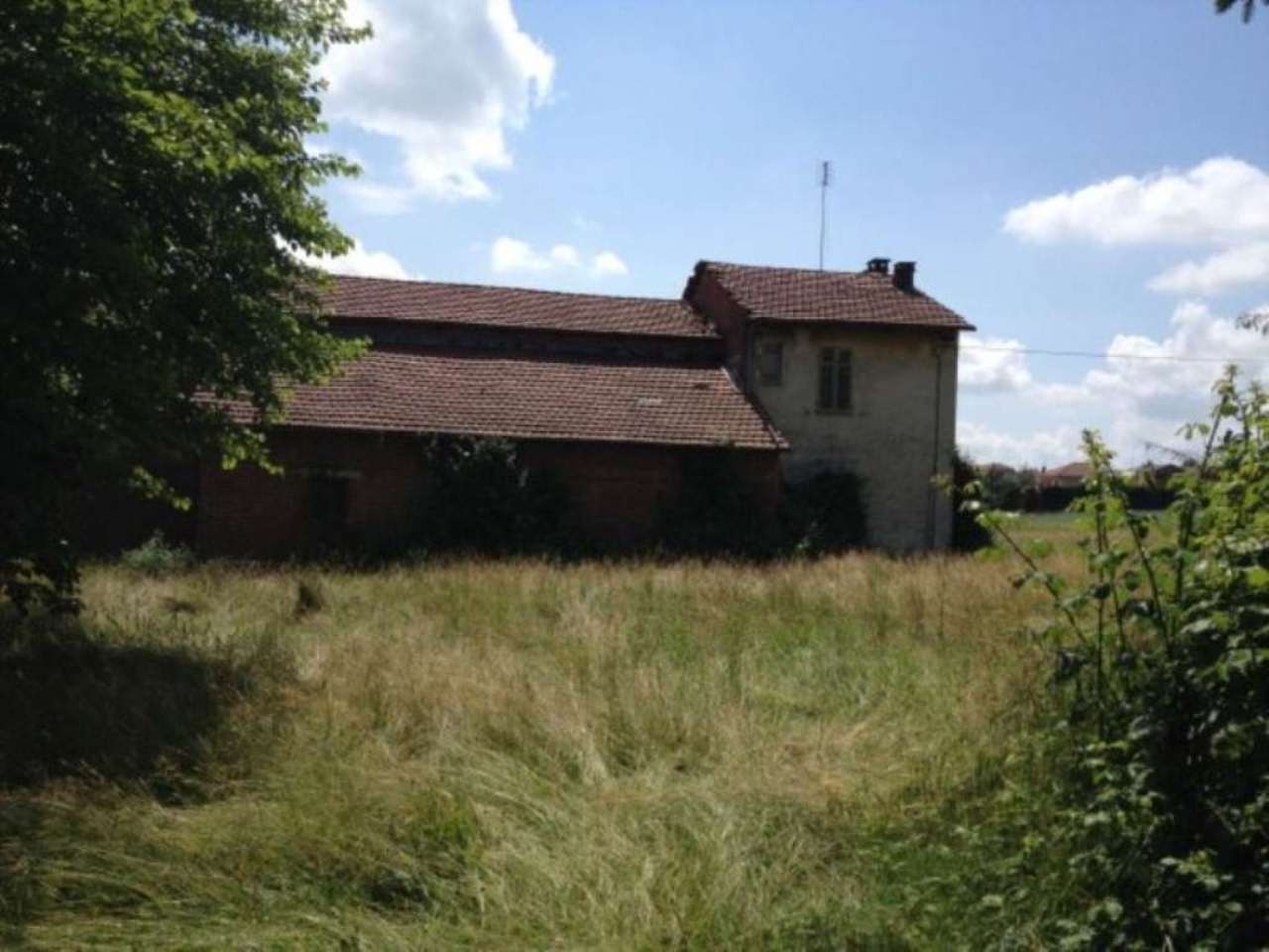 Rustico in vendita a Chieri, Semicentrale