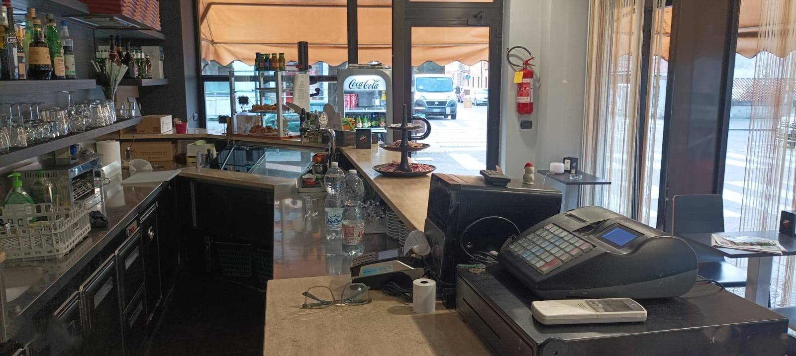 Attivit Commerciale - Bar Tavola Calda - Fredda in vendita a Collegno, Centro - Santa Maria