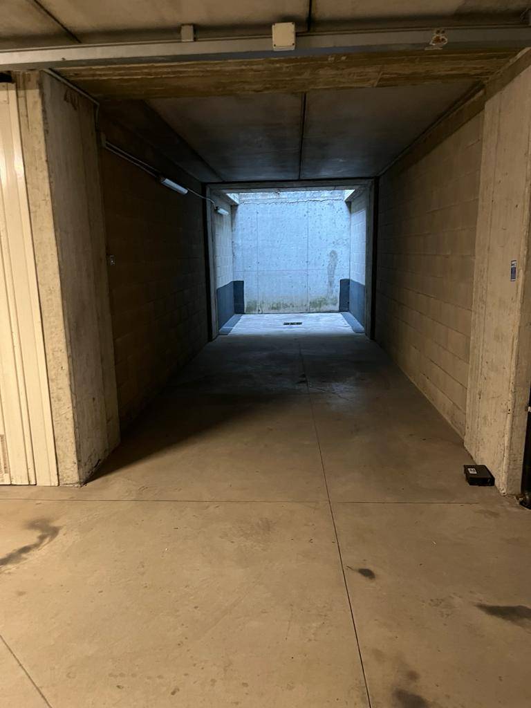 Box o garage in vendita a Collegno, Leuman