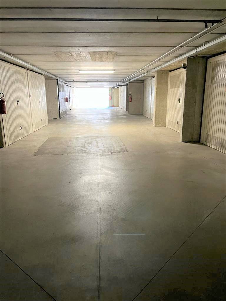 Box o garage in vendita a Collegno, Leuman