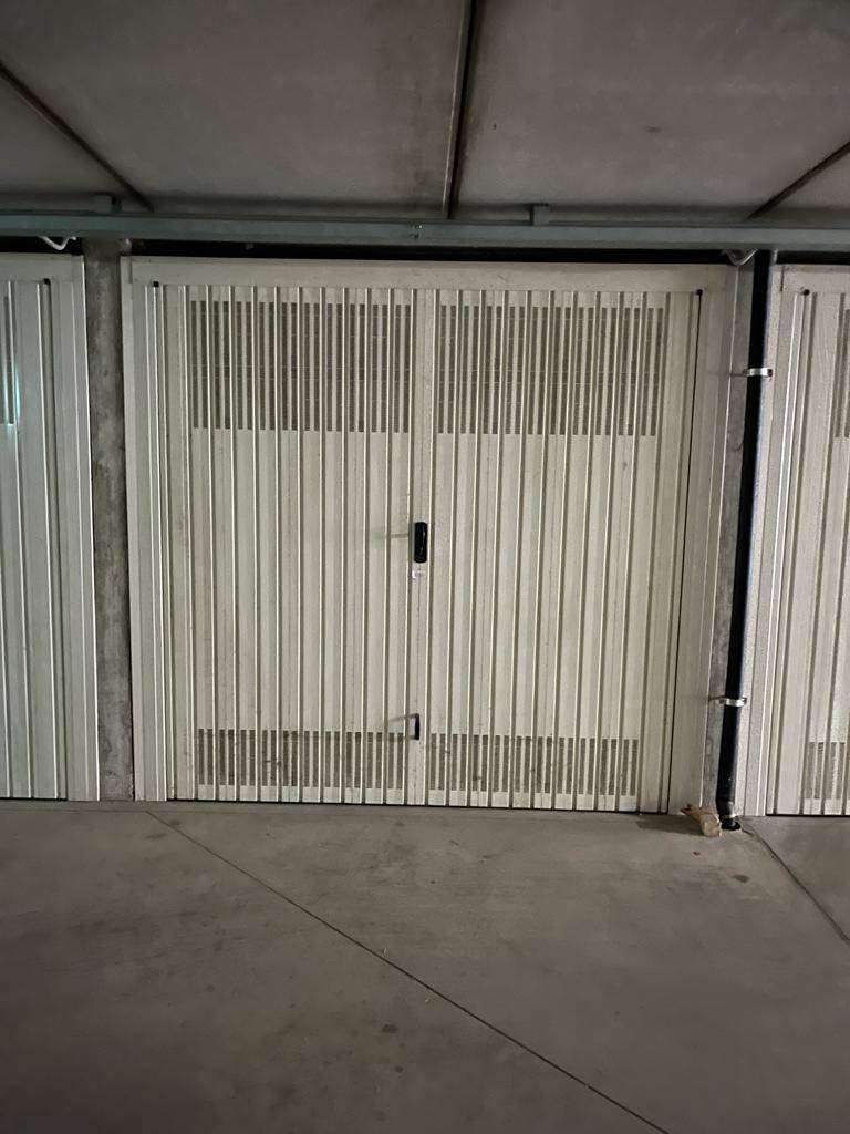Box o garage in vendita a Collegno, Leuman