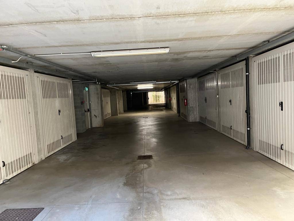 Posto Auto in vendita a Collegno, Leuman