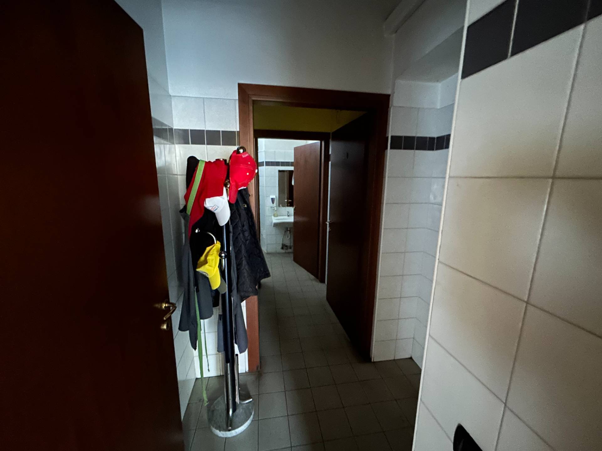 Locale commerciale in affitto a Torino, Valdocco - Aurora