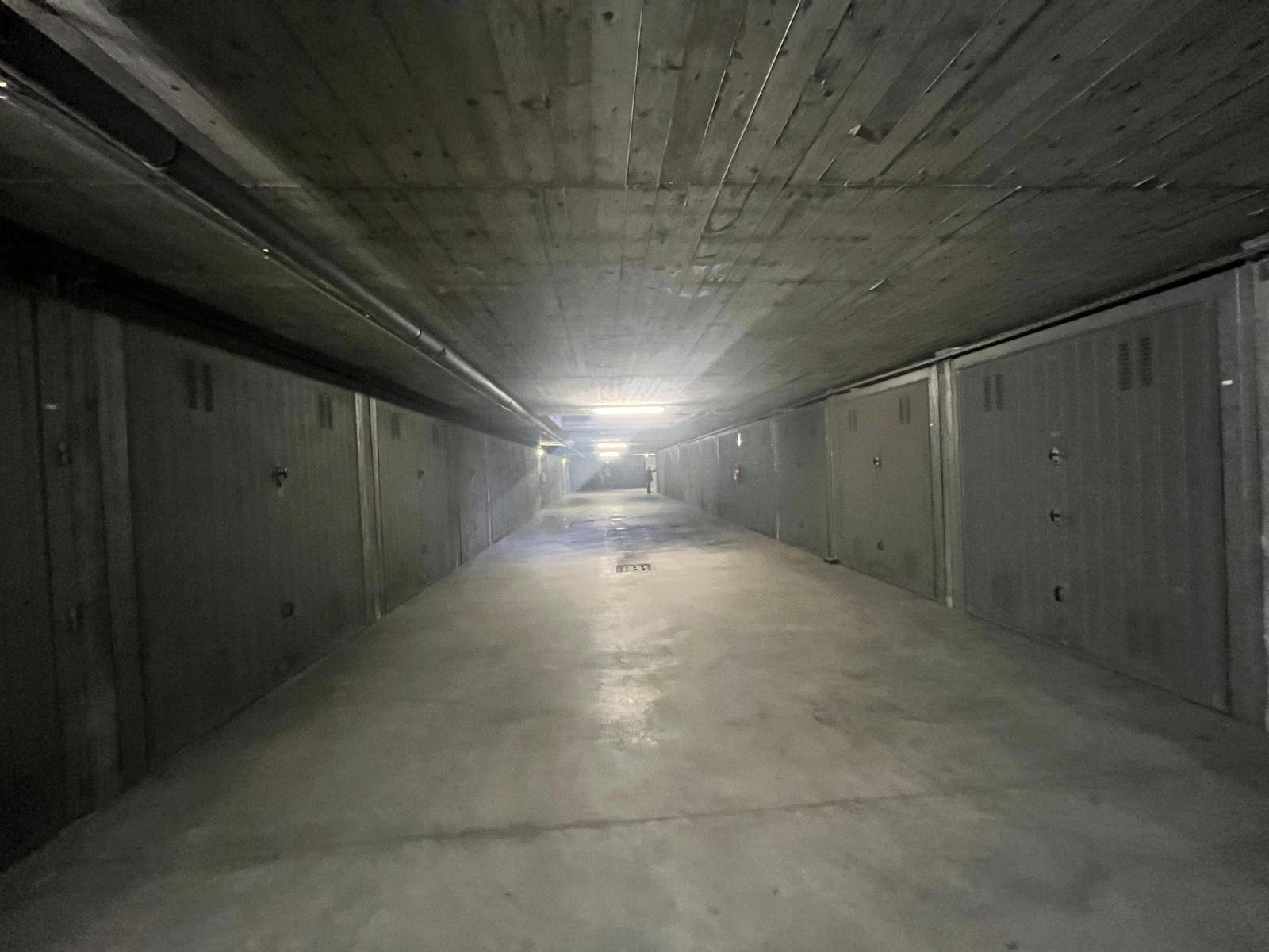 Box o garage in vendita a Grugliasco